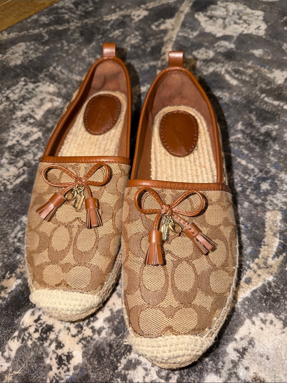 Coach Carson Espadrille  saddle tassel Monogram brown slip on shoes size 8.5